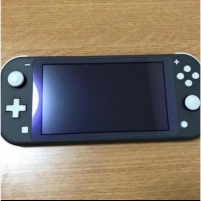 Nintendo Switch(ニンテンドースイッチ)のSwitchライトとカセット まとめ売り 動作確認済 エンタメ/ホビーのゲームソフト/ゲーム機本体(携帯用ゲーム機本体)の商品写真