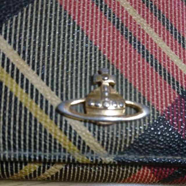 Vivienne Westwood(ヴィヴィアンウエストウッド)のヴィヴィアン・ウエストウッド 長財布 チェック レディースのファッション小物(財布)の商品写真