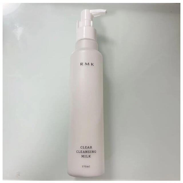 RMK(アールエムケー)のRMK クリア　クレンジングミルク　175ml コスメ/美容のスキンケア/基礎化粧品(クレンジング/メイク落とし)の商品写真