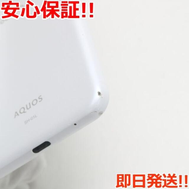 AQUOS(アクオス)の良品中古 SH-01L AQUOS sense2 ホワイト スマホ/家電/カメラのスマートフォン/携帯電話(スマートフォン本体)の商品写真