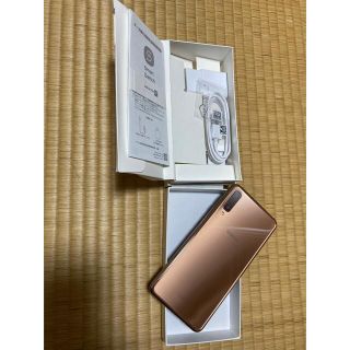 美品☆  Galaxy A7 SM-A750C ゴールド(スマートフォン本体)