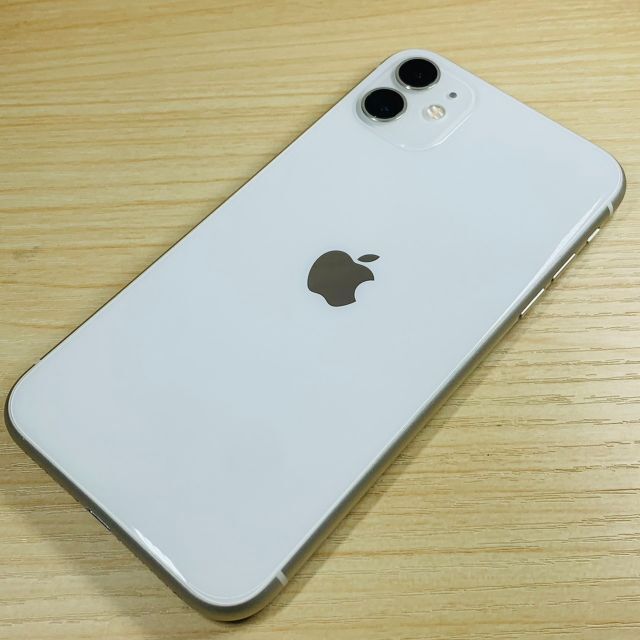 P101 iPhone11 64GB SIMフリー