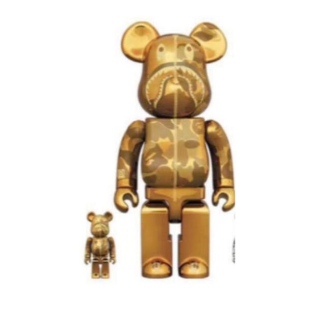 Bearbrick BAPE(R) CAMO SHARK 100％＆400％フィギュア