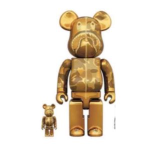 ベアブリック(BE@RBRICK)のBearbrick BAPE(R) CAMO SHARK 100％＆400％(その他)