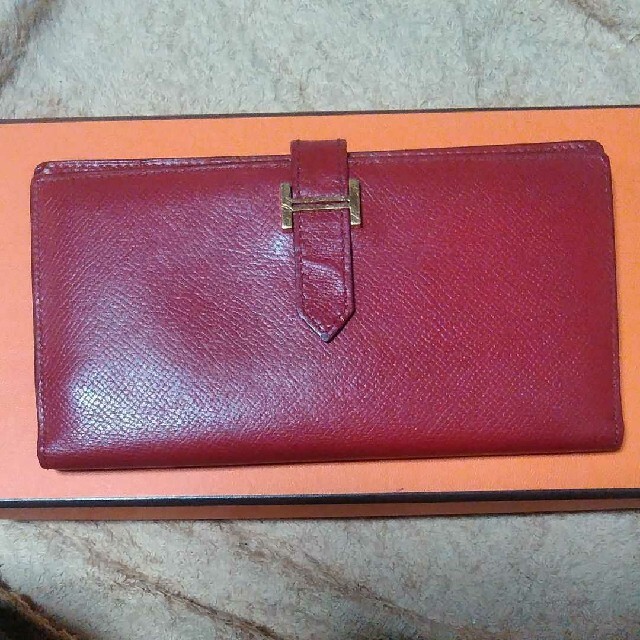 HERMES　ベアンスフレ長財布