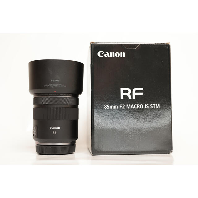 Canon(キヤノン)のCanon RF85mm F2 MACRO IS STM スマホ/家電/カメラのカメラ(レンズ(単焦点))の商品写真