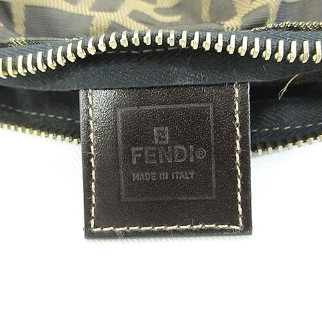 FENDI(フェンディ)のフェンディ FENDI ポーチ 化粧ポーチ コスメ ズッカ柄 茶 ブラウン レディースのファッション小物(ポーチ)の商品写真