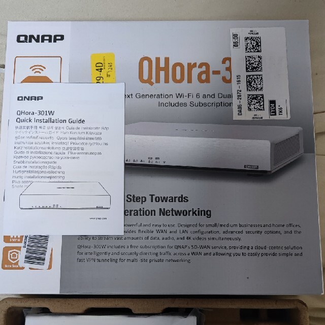 Wi-Fi6/デュアル10G SD-WANルータ QHora-301W