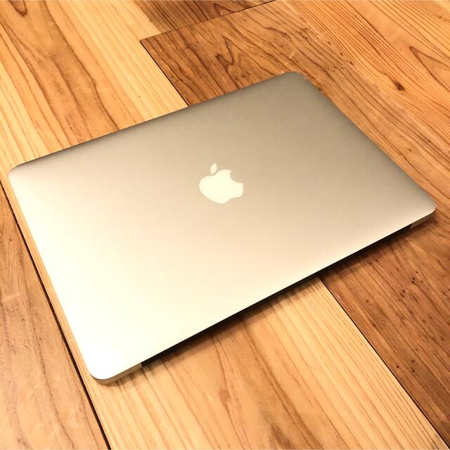 Mac (Apple)(マック)の格安動作品！ MacBook air 13インチ 2017 スマホ/家電/カメラのPC/タブレット(ノートPC)の商品写真