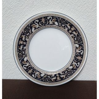 ウェッジウッド(WEDGWOOD)のウェッジウッド・フロレンティ－ン ブルー プレート『15.3cm』(食器)