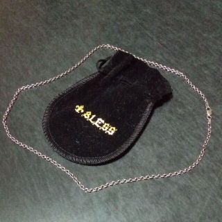 ブレスが高値で売れる!買取よりお得にBLESSを売るなら フリマアプリラクマ