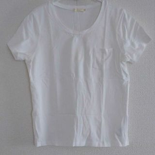 アースミュージックアンドエコロジー(earth music & ecology)の【美品】earth music＆ecology Tシャツ ピアス(Tシャツ(半袖/袖なし))