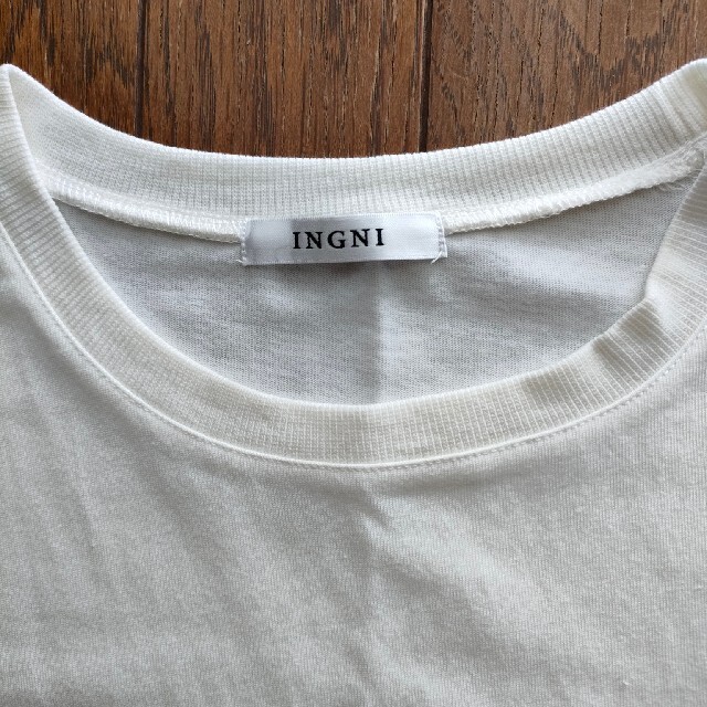 INGNI(イング)のイング　ノースリーブ　トップス レディースのトップス(カットソー(半袖/袖なし))の商品写真