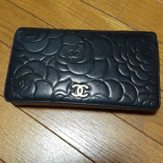 シャネル(CHANEL)の【ブークレー様専用】CHANELのカメリア柄の長財布(財布)