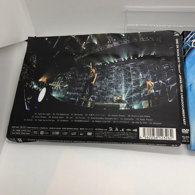 ONE OK ROCK(ワンオクロック)のONE　OK　ROCK　2015“35xxxv”JAPAN　TOUR　LIVE＆ エンタメ/ホビーのDVD/ブルーレイ(ミュージック)の商品写真