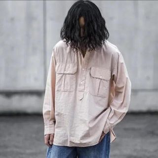 コモリ(COMOLI)のCOMOLI (コモリ) プルオーバー カーゴシャツ SAND PINK 3(シャツ)