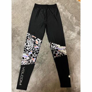 ボルコム(volcom)のvolcom  ラッシュガード　水着　水陸両用　日焼け防止　アウトドア(水着)