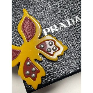 プラダ(PRADA)の♡プラダ　バタフライ　キーホルダー　チャーム　送料無料♡(キーホルダー)