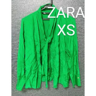 ザラ(ZARA)のZARA シャツ ブラウス グリーン XS ビスコース(シャツ/ブラウス(長袖/七分))