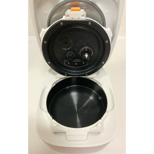 ほぼ未使用 象印/炎舞炊き NW-US07 2021年製 圧力IH炊飯ジャー ZOJIRUSHI NW-US07-BZ 炎舞炊き ほぼ未使用