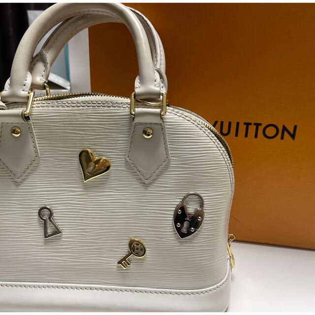 LOUIS VUITTON(ルイヴィトン)のルイヴィトン アルマBB 2wayショルダーバッグ レディースのバッグ(ショルダーバッグ)の商品写真