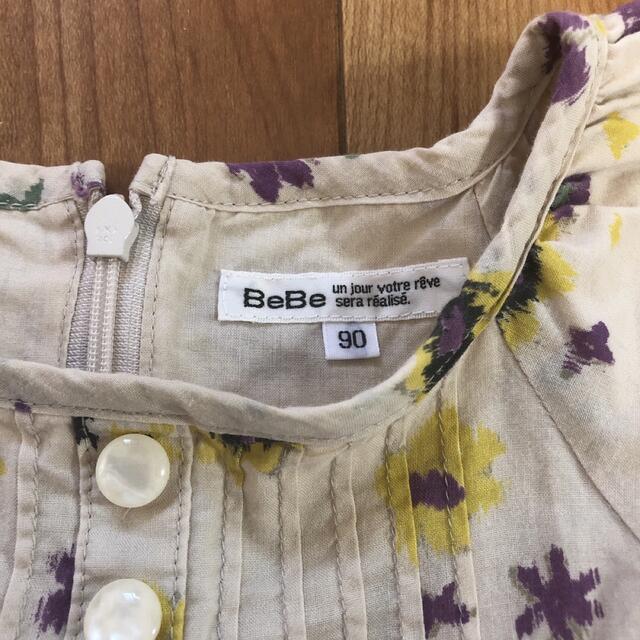 BeBe(ベベ)のBeBe 花柄　半袖ワンピース　90 女の子 キッズ/ベビー/マタニティのキッズ服女の子用(90cm~)(ワンピース)の商品写真