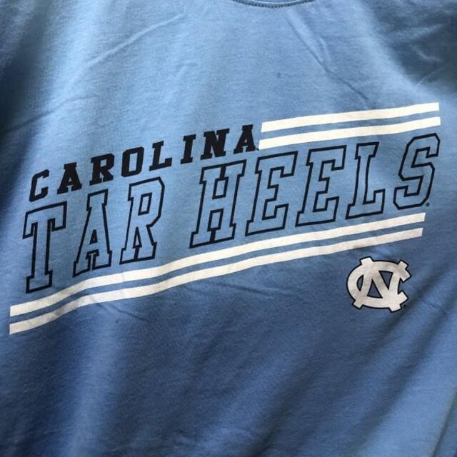 TAR HEELS チームロゴ USA輸入 オーバーサイズ Tシャツ メンズのトップス(Tシャツ/カットソー(半袖/袖なし))の商品写真