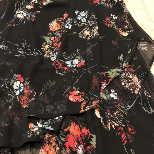 JEANASIS(ジーナシス)のジーナシス フラワーアシメスカート レディースのスカート(ひざ丈スカート)の商品写真