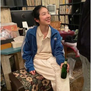 adidas ジャージ　在原みゆ紀　赤