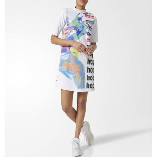 アディダス(adidas)のadidas✴︎新品✴︎ARCHIVE CATALOGUE DRESS(ミニワンピース)