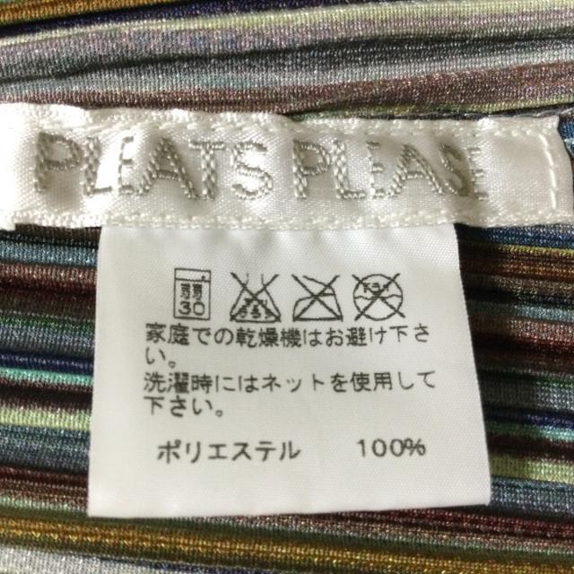 PLEATS PLEASE ISSEY MIYAKE(プリーツプリーズイッセイミヤケ)のプリーツプリーズ 長袖シャツブラウス 4 XL レディースのトップス(シャツ/ブラウス(長袖/七分))の商品写真