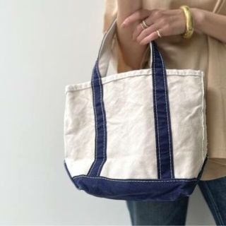 アパルトモンドゥーズィエムクラス(L'Appartement DEUXIEME CLASSE)の【L.L.BeanxREMI RELIEF】Canvas Small Tote(トートバッグ)