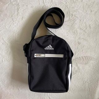 アディダス(adidas)のアディダス☆ショルダーバッグ☆ボディバッグ☆サコッシュ☆３本ライン(ショルダーバッグ)