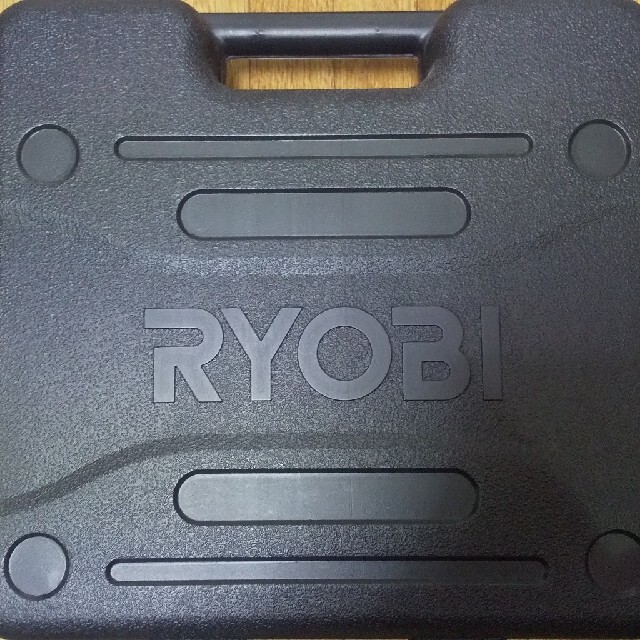 RYOBI 充電式ドライバドリル BD-122