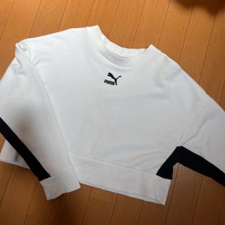 プーマ(PUMA)のPUMAクロップドクルーネックスウェット(トレーナー/スウェット)