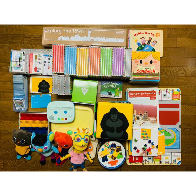 world wide kids ワールドワイドキッズ美品　少しずつ値下げます