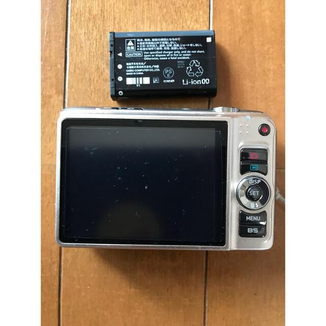 CASIO(カシオ)のCASIO デジタルカメラ　EXILIM EX-H10    スマホ/家電/カメラのカメラ(コンパクトデジタルカメラ)の商品写真