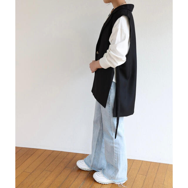 高級感 新品、未使用 POC (ポック) ENTHRAL GILET (ジレ) ウラニウム
