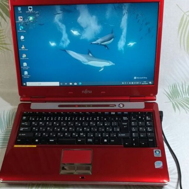 富士通 - 美品/Win10/メモリ4GB/HDD320GB/Officeソフト他