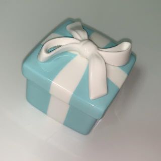 ティファニー(Tiffany & Co.)のTIFFANY&Co.  ティファニー ミニブルーボウボックス(小物入れ)