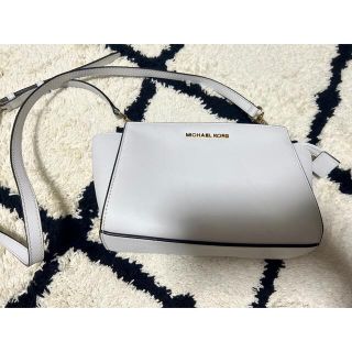 マイケルコース(Michael Kors)のマイケルコース ショルダーバッグ 白(ショルダーバッグ)