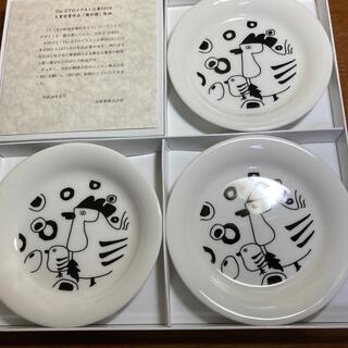 ニッコー(NIKKO)の鳥の絵皿ニッコ製12干支円形12深さ2(食器)