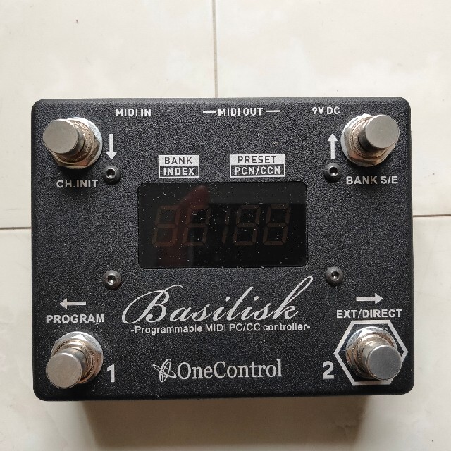 One Control Basilisk　MIDIコントローラーフットスイッチ 2
