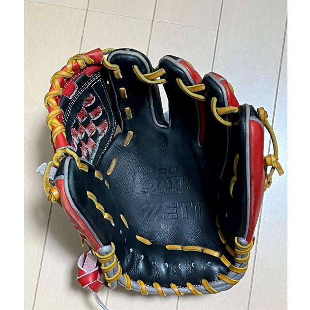 ZETT(ゼット)のZETT 源田モデル 軟式 小指2本入れ 袋付き 日本製 スポーツ/アウトドアの野球(グローブ)の商品写真