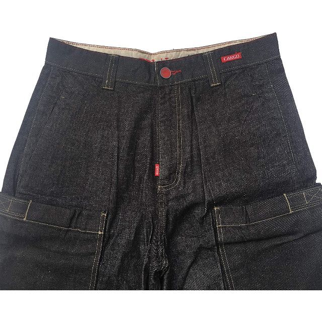 ECKŌ UNLTD（ECKO UNLTD）(エコーアンリミテッド)のECKO UNltd エコー アンリミテッド デニム ハーフパンツ W32 メンズのパンツ(デニム/ジーンズ)の商品写真