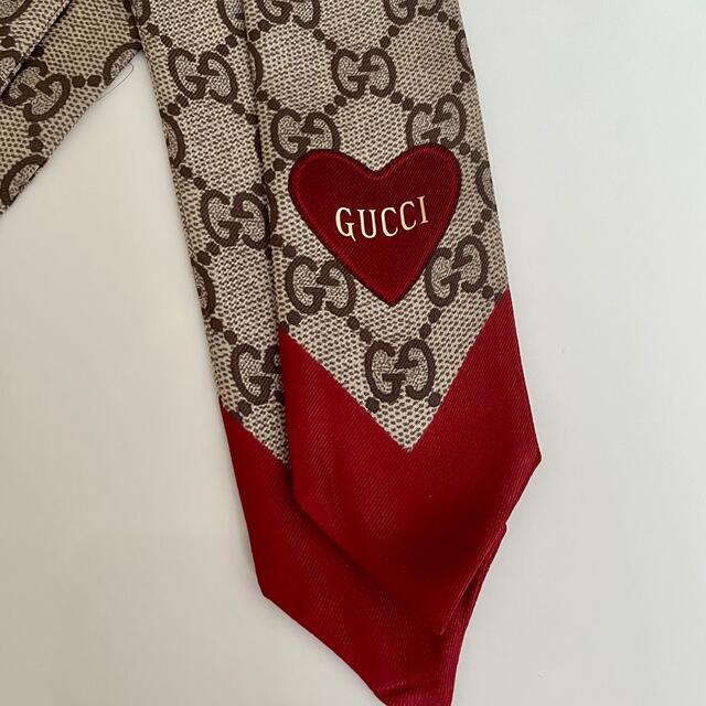 Gucci - GUCCI バレンタイン限定 スカーフの通販 by みにょ's shop