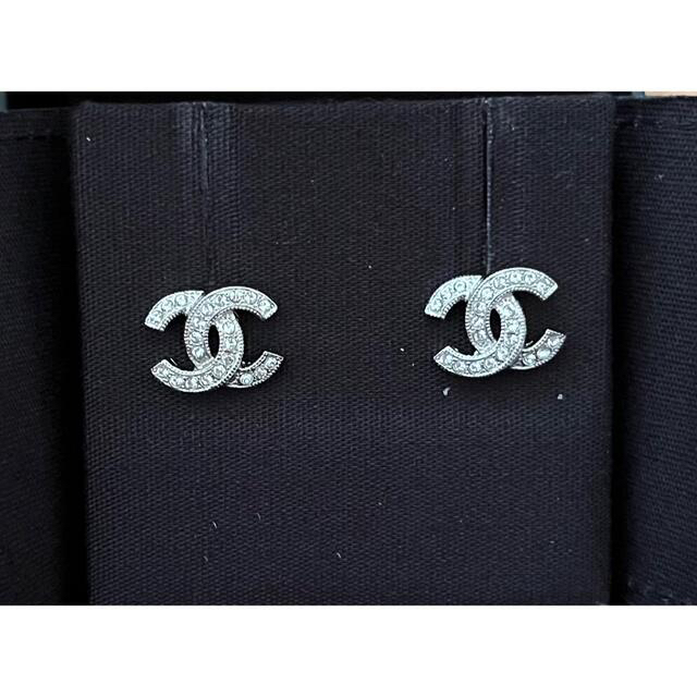 CHANEL 定番　ピアス　シルバー　☆新品☆