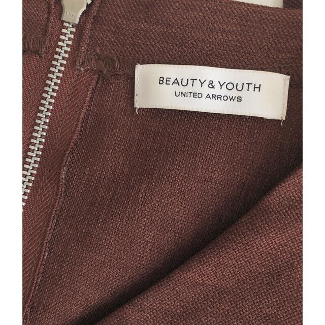 BEAUTY&YOUTH UNITED ARROWS(ビューティアンドユースユナイテッドアローズ)のBEAUTY&YOUTH バックジップ Vネック プルオーバー レディースのトップス(カットソー(半袖/袖なし))の商品写真