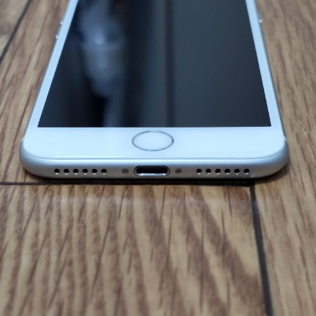 【極美品/SIMフリー】Apple iPhone 7 32GB - Silver 2