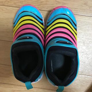 ナイキ(NIKE)のNIKE ダイナモフリー(スニーカー)